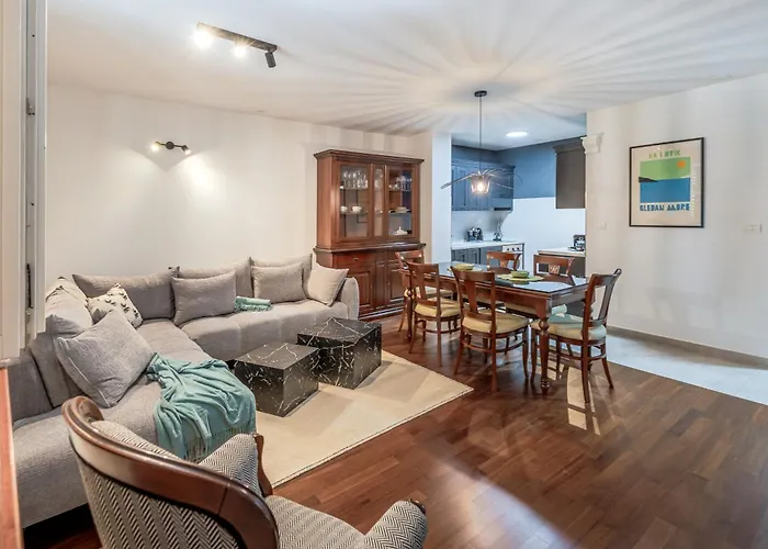 Majestic 3-bedroom Luxury